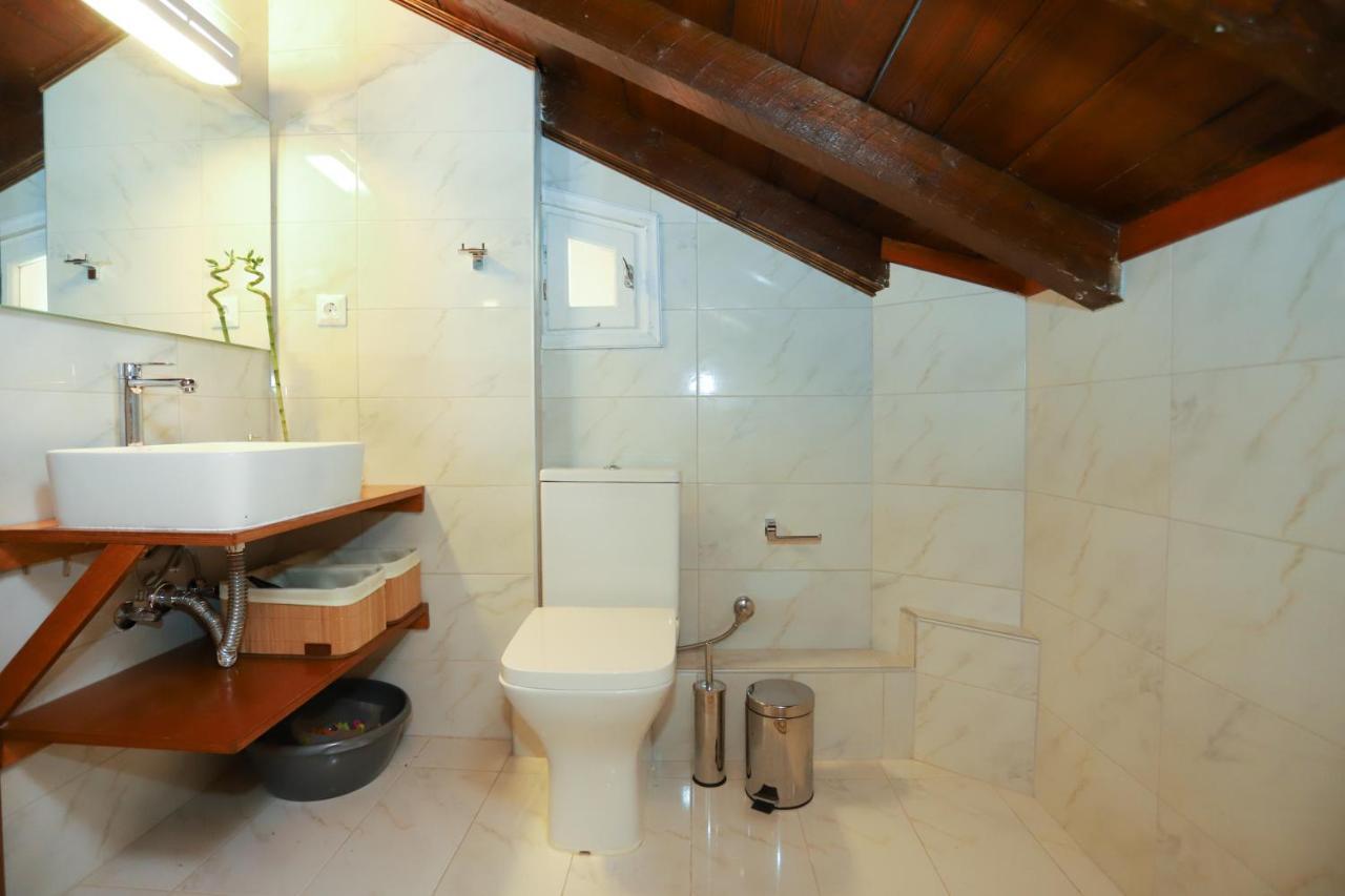 Eleni'S Guesthouse パレオカストリッツア エクステリア 写真
