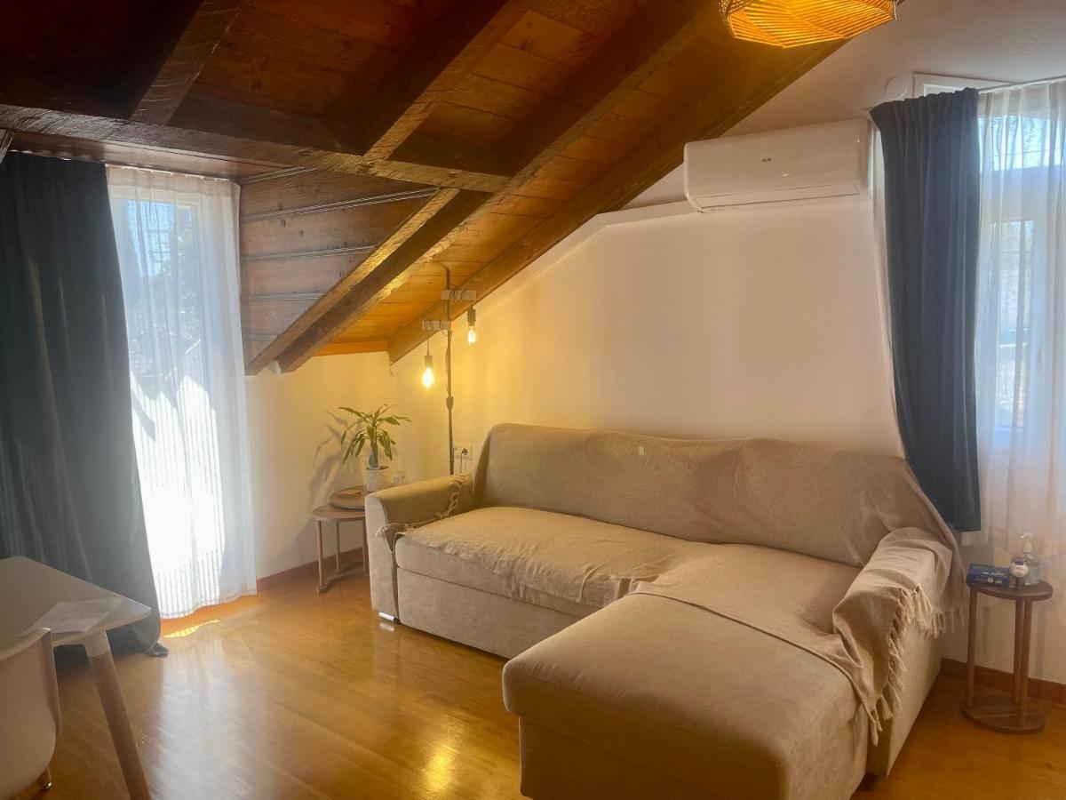 Eleni'S Guesthouse パレオカストリッツア エクステリア 写真
